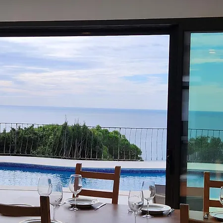 Beachfront - Comfort And Breathtaking Views *