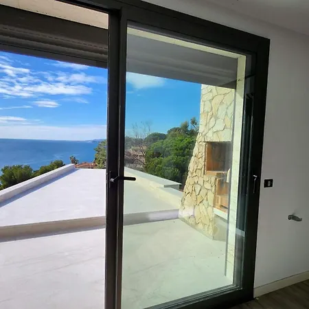 Beachfront - Comfort And Breathtaking Views Villa Lloret de Mar